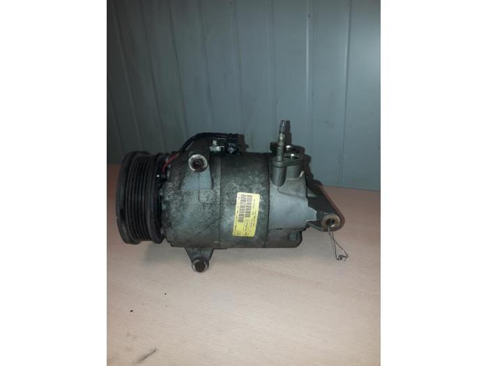 Gebruikte Aircopomp Ford Transit Custom 2.2 TDCi 16V FWD Prijs € 100,00 Margeregeling aangeboden door EU Engines & Parts BV