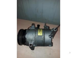 Gebruikte Pomp Airco Ford Transit Custom 2.2 TDCi 16V FWD Prijs € 100,00 Margeregeling aangeboden door EU Engines & Parts BV