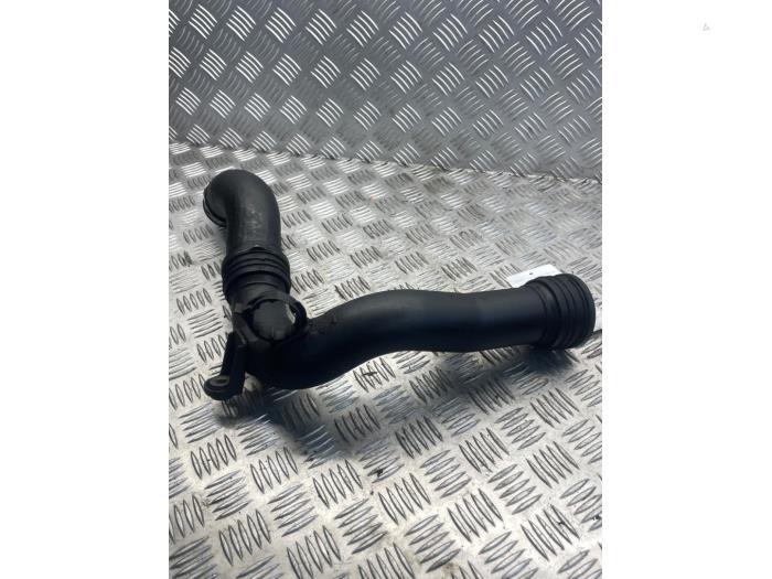 Gebruikte Intercooler Buis Audi A3 (8P1) 2.0 TDI 16V Prijs € 55,00 Margeregeling aangeboden door EU Engines & Parts BV