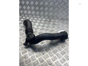 Gebruikte Intercooler Buis Audi A3 (8P1) 2.0 TDI 16V Prijs € 55,00 Margeregeling aangeboden door EU Engines & Parts BV