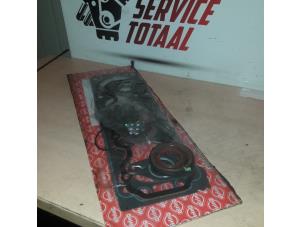 Gebruikte Koppakking Set Opel Calibra 2.0i 4x4 Prijs € 25,00 Margeregeling aangeboden door EU Engines & Parts BV