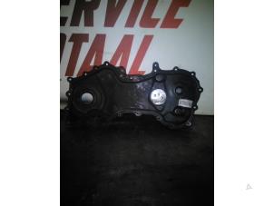 Gebruikte Distributiedeksel Renault Master III (FV) 2.3 dCi 100 16V FWD Prijs € 25,00 Margeregeling aangeboden door EU Engines & Parts BV