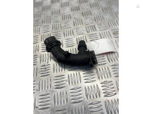 Gebruikte Waterpijp Mercedes C (W205) Prijs € 20,00 Margeregeling aangeboden door EU Engines & Parts BV