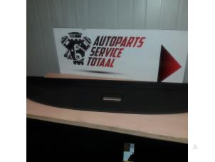 Gebruikte Rolgordijn achter Seat Altea (5P1) 1.8 TFSI 16V Prijs € 75,00 Margeregeling aangeboden door EU Engines & Parts BV