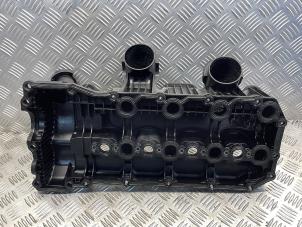 Gebruikte Kleppendeksel Landrover Range Rover Sport (LW) 4.4 SDV8 32V Prijs € 175,00 Margeregeling aangeboden door EU Engines & Parts BV