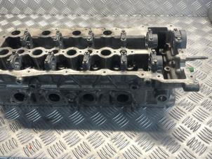 Gebruikte Cilinderkop Landrover Range Rover Sport (LW) 4.4 SDV8 32V Prijs € 250,00 Margeregeling aangeboden door EU Engines & Parts BV