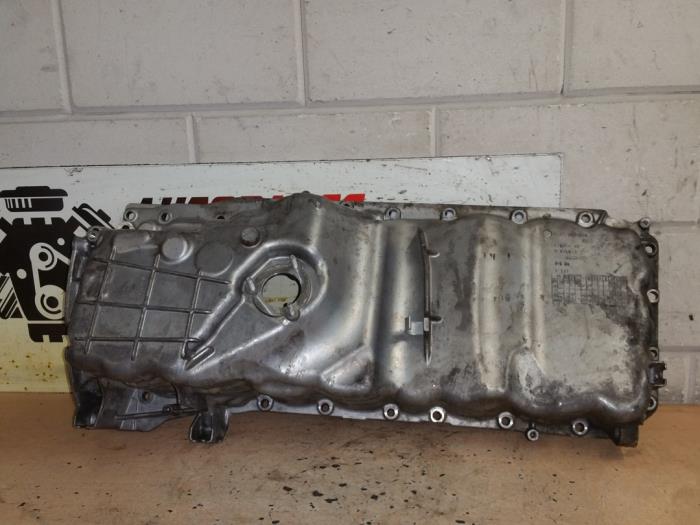 Gebruikte Carterpan BMW 5 serie Touring (F11) 535d 24V Prijs € 250,00 Margeregeling aangeboden door EU Engines & Parts BV