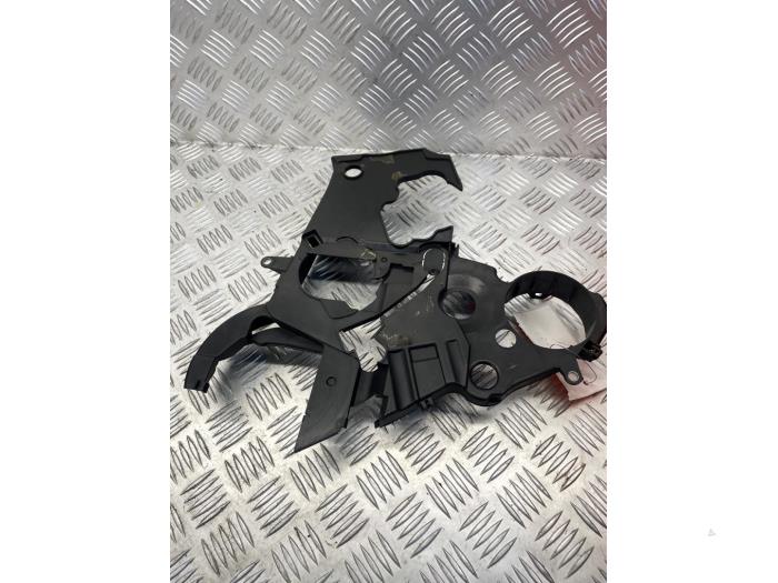 Distributiedeksel van een Volkswagen Crafter 2.0 TDI 2016