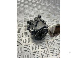 Gebruikte Oliepomp Ford Transit 2.2 TDCi 16V Euro 5 Prijs € 50,00 Margeregeling aangeboden door EU Engines & Parts BV