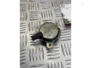 Gebruikte Nokkenas Sensor Ford EcoSport (JK8) 1.0 EcoBoost 12V 125 Prijs € 20,00 Margeregeling aangeboden door EU Engines & Parts BV