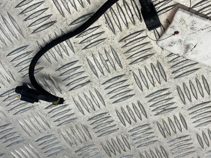 Pingelsensor van een Mercedes-Benz C (W204) 2.2 C-200 CDI 16V BlueEFFICIENCY 2010