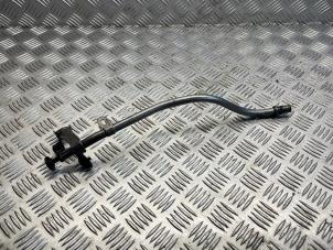 Gebruikte Olie Peilstok Mercedes Vito (447.6) 1.7 110 CDI 16V Prijs € 20,00 Margeregeling aangeboden door EU Engines & Parts BV