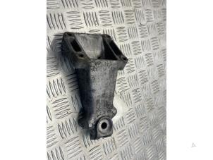 Gebruikte Motorrubber Mercedes Sprinter 3t (903) 312D Prijs € 35,00 Margeregeling aangeboden door EU Engines & Parts BV