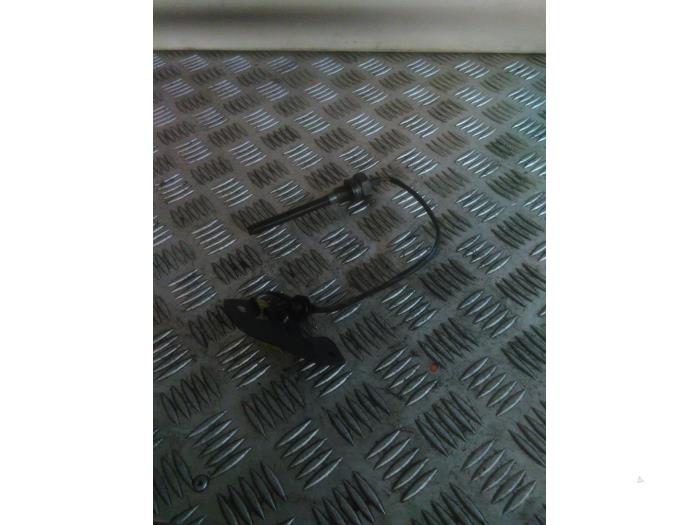 Gebruikte Oliepeil sensor Ford Transit Custom 2.2 TDCi 16V Prijs € 25,00 Margeregeling aangeboden door EU Engines & Parts BV