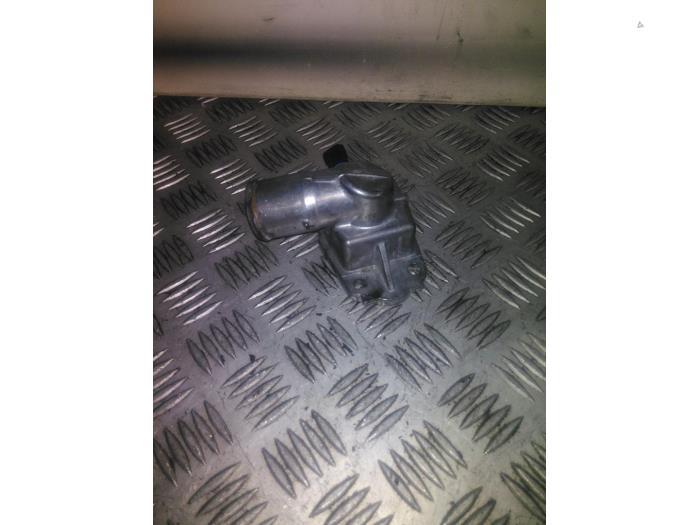 Gebruikte Thermostaathuis Iveco New Daily VI 45.180, 65.180 Bus Prijs € 35,00 Margeregeling aangeboden door EU Engines & Parts BV