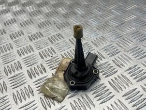 Gebruikte Oliepeil sensor Volkswagen Crafter 2.0 TDI Prijs € 20,00 Margeregeling aangeboden door EU Engines & Parts BV