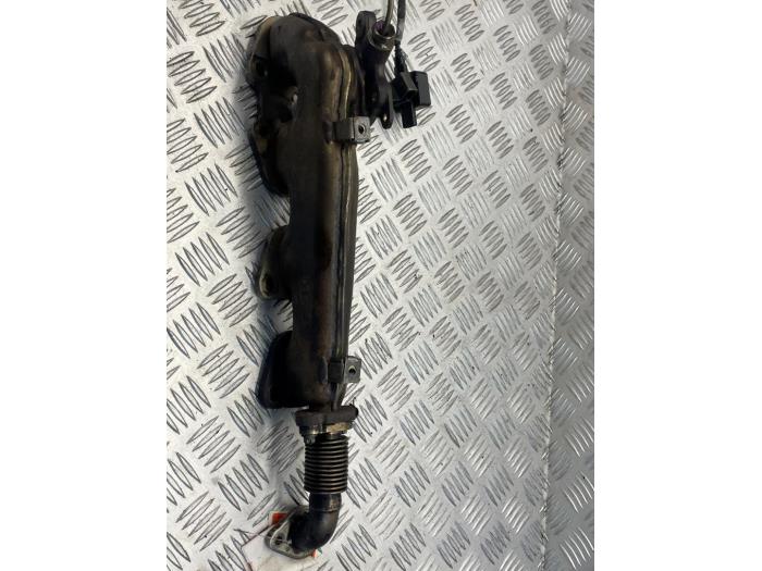 Gebruikte Spruitstuk Uitlaat Mercedes C (W205) C-220 2.2 CDI BlueTEC, C-220 d 16V Prijs € 100,00 Margeregeling aangeboden door EU Engines & Parts BV