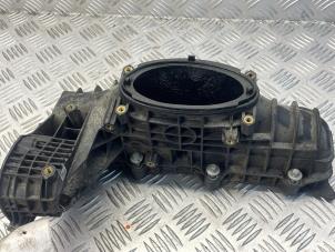 Gebruikte Inlaatspruitstuk Mercedes A (W176) 2.2 A-200 CDI, A-200d 16V Prijs € 75,00 Margeregeling aangeboden door EU Engines & Parts BV