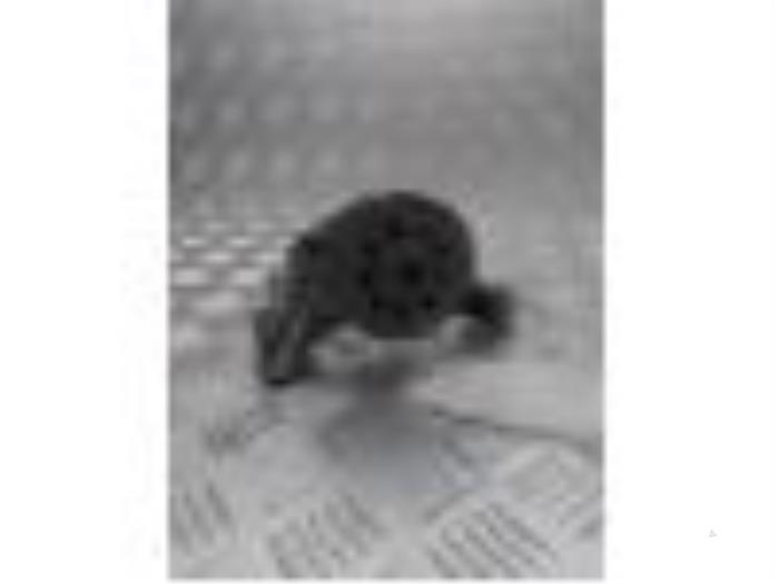 Gebruikte Oliepomp Volkswagen Transporter/Caravelle T5 2.0 TDI DRF Prijs € 50,00 Margeregeling aangeboden door EU Engines & Parts BV