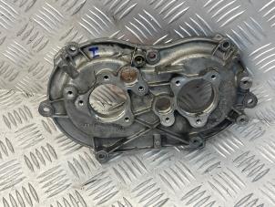 Gebruikte Distributiedeksel Mercedes E (C207) E-350 CGI V6 24V Prijs € 35,00 Margeregeling aangeboden door EU Engines & Parts BV