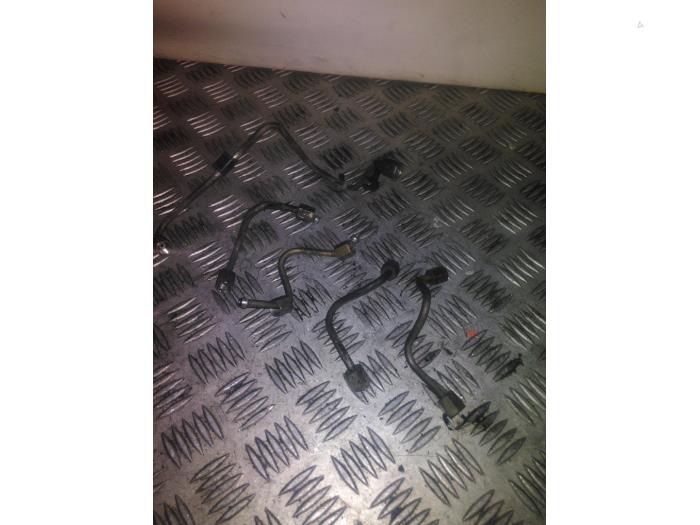 Brandstofleiding van een Mercedes-Benz Sprinter 2t (901/902) 208 CDI 16V 2001