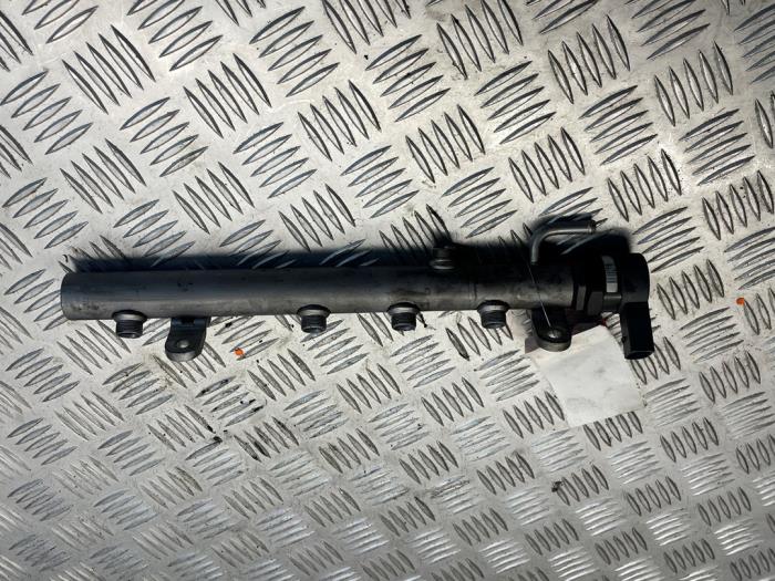 Galerij (Injectie) van een Mercedes-Benz ML II (164/4JG) 3.0 ML-280 CDI 4-Matic V6 24V 2008