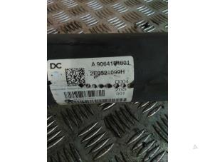 Gebruikte Tussenas Volkswagen Crafter 2.0 TDI Prijs € 75,00 Margeregeling aangeboden door EU Engines & Parts BV