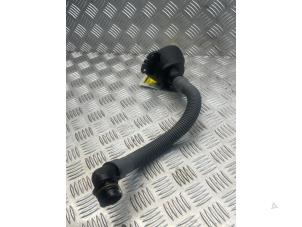 Gebruikte Olie vulpijp Ford Transit Custom 2.2 TDCi 16V Prijs € 35,00 Margeregeling aangeboden door EU Engines & Parts BV