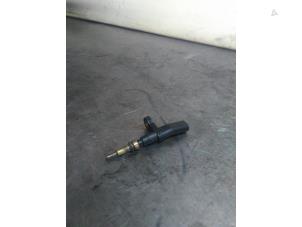 Gebruikte Motor Temperatuursensor Volkswagen Transporter/Caravelle T6 2.0 TDI 150 Prijs € 10,00 Margeregeling aangeboden door EU Engines & Parts BV