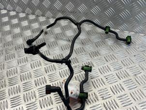 Gebruikte Brandstofleiding Ford Transit Custom 2.0 TDCi 16V Eco Blue 105 Prijs € 50,00 Margeregeling aangeboden door EU Engines & Parts BV