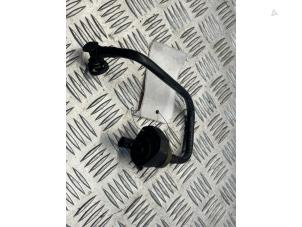 Gebruikte Vacuum ventiel Mercedes A-Klasse AMG (177.0) 2.0 A-35 AMG Turbo 16V 4Matic Prijs € 45,00 Margeregeling aangeboden door EU Engines & Parts BV