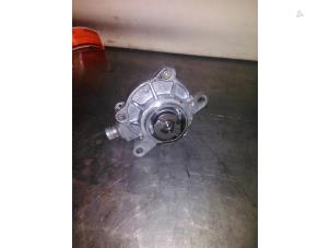 Gebruikte Vacuumpomp (Diesel) Renault Espace (JK) 2.2 dCi 150 16V Grand Espace Kat. Prijs € 50,00 Margeregeling aangeboden door EU Engines & Parts BV