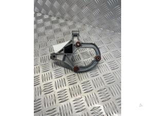 Gebruikte Diversen Mercedes E (C207) E-200 CGI 16V BlueEfficiency Prijs € 25,00 Margeregeling aangeboden door EU Engines & Parts BV