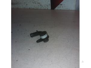 Gebruikte Waterpijp Volkswagen Caddy Combi IV 2.0 TDI 102 Prijs € 10,00 Margeregeling aangeboden door EU Engines & Parts BV