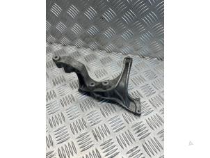 Gebruikte Steun (diversen) Mercedes E (C207) E-260 CGI 16V BlueEfficiency Prijs € 20,00 Margeregeling aangeboden door EU Engines & Parts BV