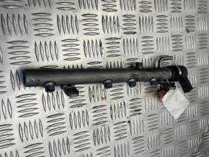 Gebruikte Common rail (Injectie) Mercedes ML II (164/4JG) 3.0 ML-280 CDI 4-Matic V6 24V Prijs € 50,00 Margeregeling aangeboden door EU Engines & Parts BV