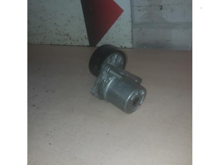 Spanrol Multiriem van een Renault Trafic (1FL/2FL/3FL/4FL) 1.6 dCi 115 2019