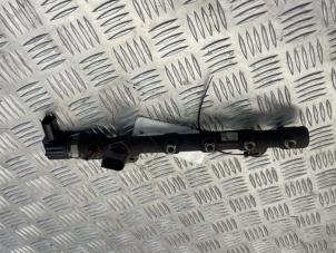 Gebruikte Injector brug Ford Transit 2.0 TDCi 16V Eco Blue 105 Prijs € 95,00 Margeregeling aangeboden door EU Engines & Parts BV