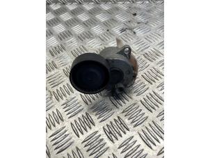 Gebruikte Spanrol Multiriem Mercedes C (W204) 2.2 C-220 CDI 16V BlueEFFICIENCY Prijs € 25,00 Margeregeling aangeboden door EU Engines & Parts BV