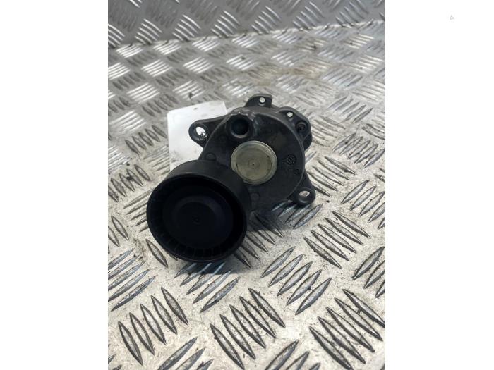 Gebruikte Spanner multiriem Mercedes E (W212) E-220 CDI 16V BlueEfficiency Prijs € 25,00 Margeregeling aangeboden door EU Engines & Parts BV