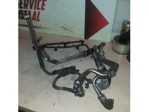 Gebruikte Brandstofleiding Mercedes E (W212) E-200 CDI 16V BlueEfficiency,BlueTEC Prijs € 60,00 Margeregeling aangeboden door EU Engines & Parts BV