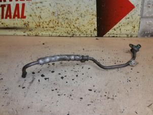 Gebruikte Oliedruk Leiding Ford Fiesta 7 1.0 EcoBoost 12V 100 Prijs € 20,00 Margeregeling aangeboden door EU Engines & Parts BV