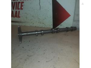 Gebruikte Nokkenas Mercedes ML II (164/4JG) 3.0 ML-350 CDI BlueTec 4-Matic V6 24V Prijs € 75,00 Margeregeling aangeboden door EU Engines & Parts BV