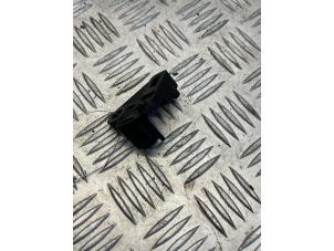 Gebruikte BDP Sensor Ford Focus 3 1.0 Ti-VCT EcoBoost 12V 100 Prijs € 20,00 Margeregeling aangeboden door EU Engines & Parts BV