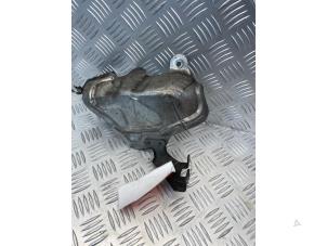 Gebruikte Hitteschild uitlaat Mercedes E (W212) E-220 CDI 16V BlueEfficiency,BlueTEC Prijs € 35,00 Margeregeling aangeboden door EU Engines & Parts BV