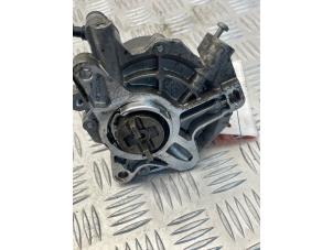 Gebruikte Vacuumpomp (Diesel) Peugeot Boxer (U9) 2.0 BlueHDi 130 Prijs € 35,00 Margeregeling aangeboden door EU Engines & Parts BV