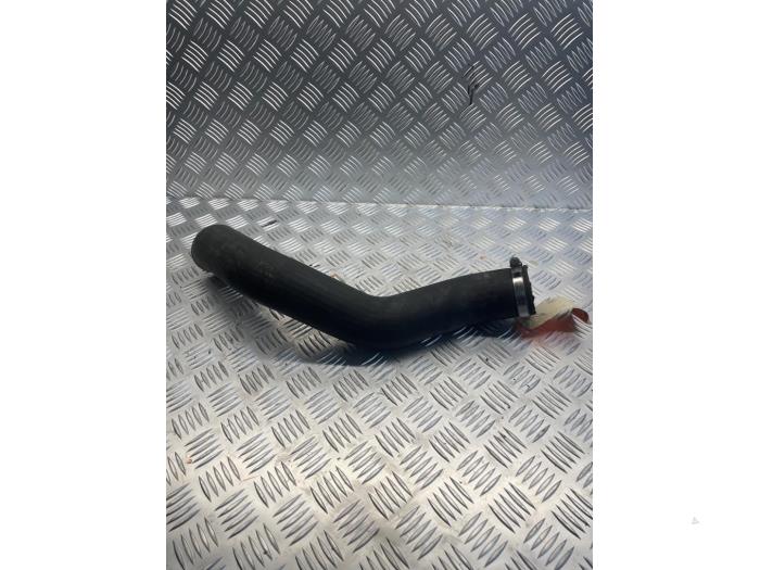 Gebruikte Intercooler Slang Volkswagen Crafter 2.5 TDI 30/32/35 Prijs € 25,00 Margeregeling aangeboden door EU Engines & Parts BV