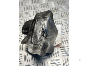 Gebruikte Hitteschild uitlaat Mercedes Sprinter 3,5t (906.63) 316 CDI 16V Prijs € 15,00 Margeregeling aangeboden door EU Engines & Parts BV