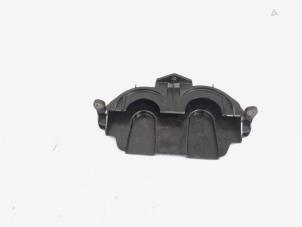 Gebruikte Afdekplaat diversen Mercedes A (W176) 2.0 A-250 Turbo 16V Prijs € 5,00 Margeregeling aangeboden door EU Engines & Parts BV