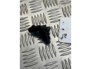 Gebruikte Sensor Nokkenas Saab 9-3 Sport Estate (YS3F) 1.9 TTiD 16V Prijs € 25,00 Margeregeling aangeboden door EU Engines & Parts BV